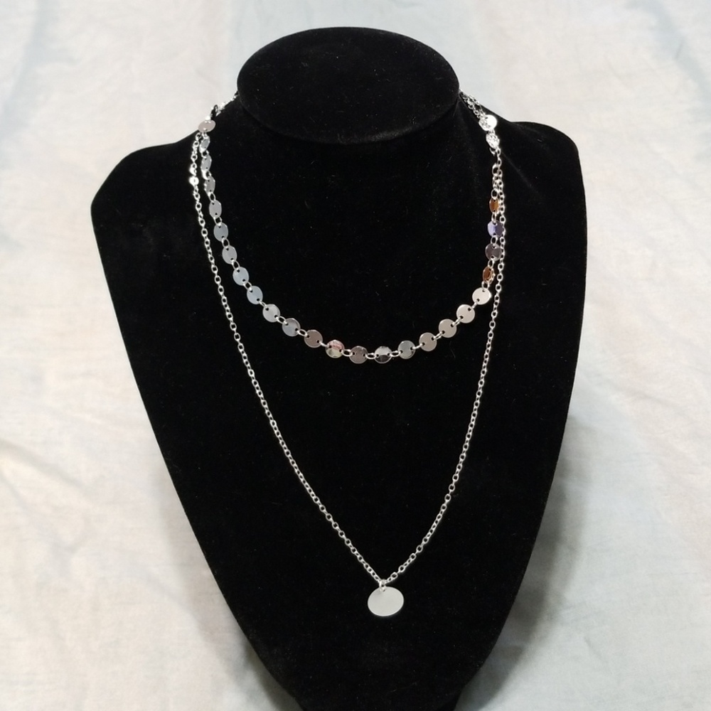 Gorgeous Coin Layered Boho Necklace Choker NEW - Picture 3 of 6